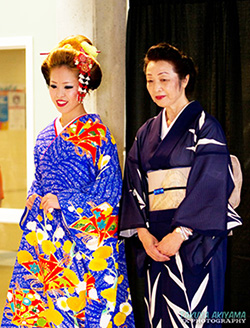 Kimono Demonstration 2011 Aki Matsuri